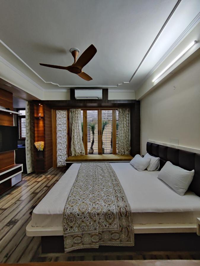 Shanti Villas - Luxury Home Stay Apartment Jaipur Eksteriør billede